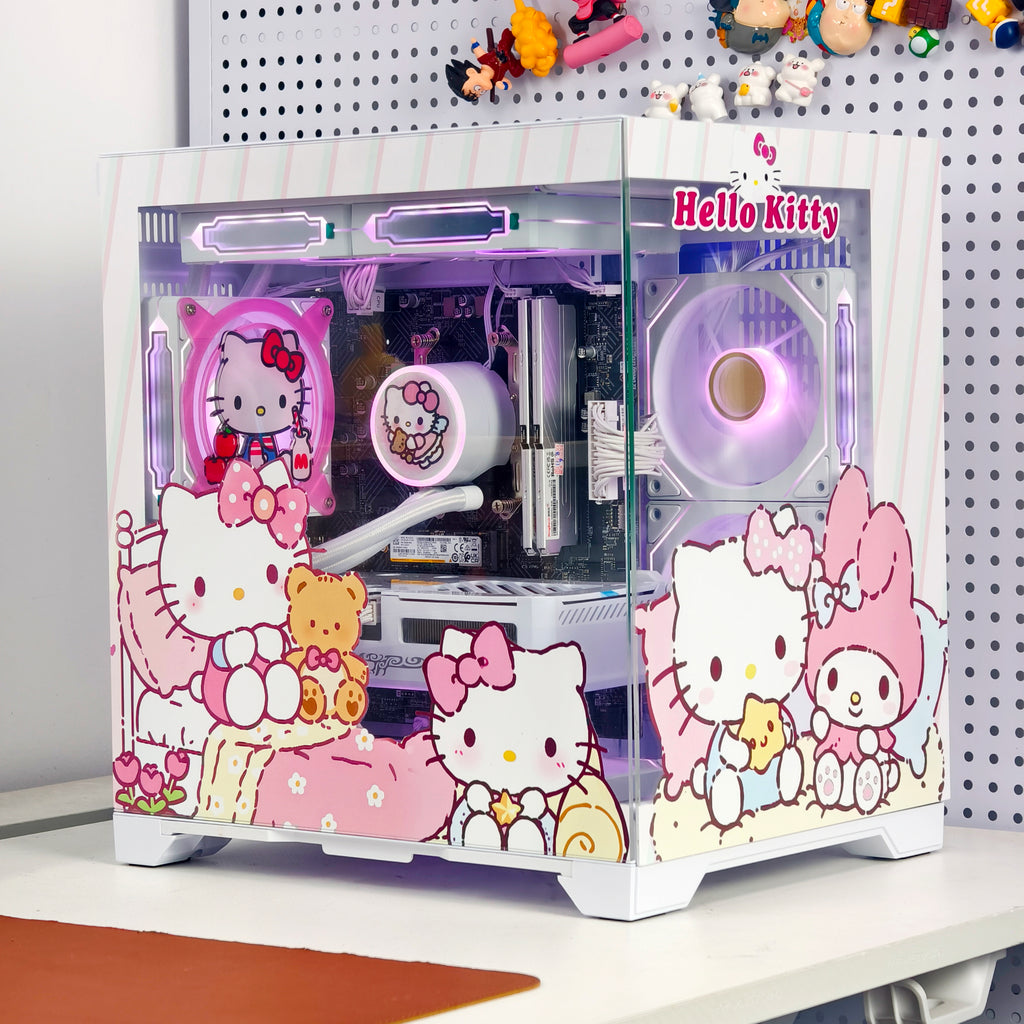 Przykładowa aranżacja białej obudowy komputerowej z różowym nadrukiem Hello Kitty i My Melody – inspiracja do personalizacji PC